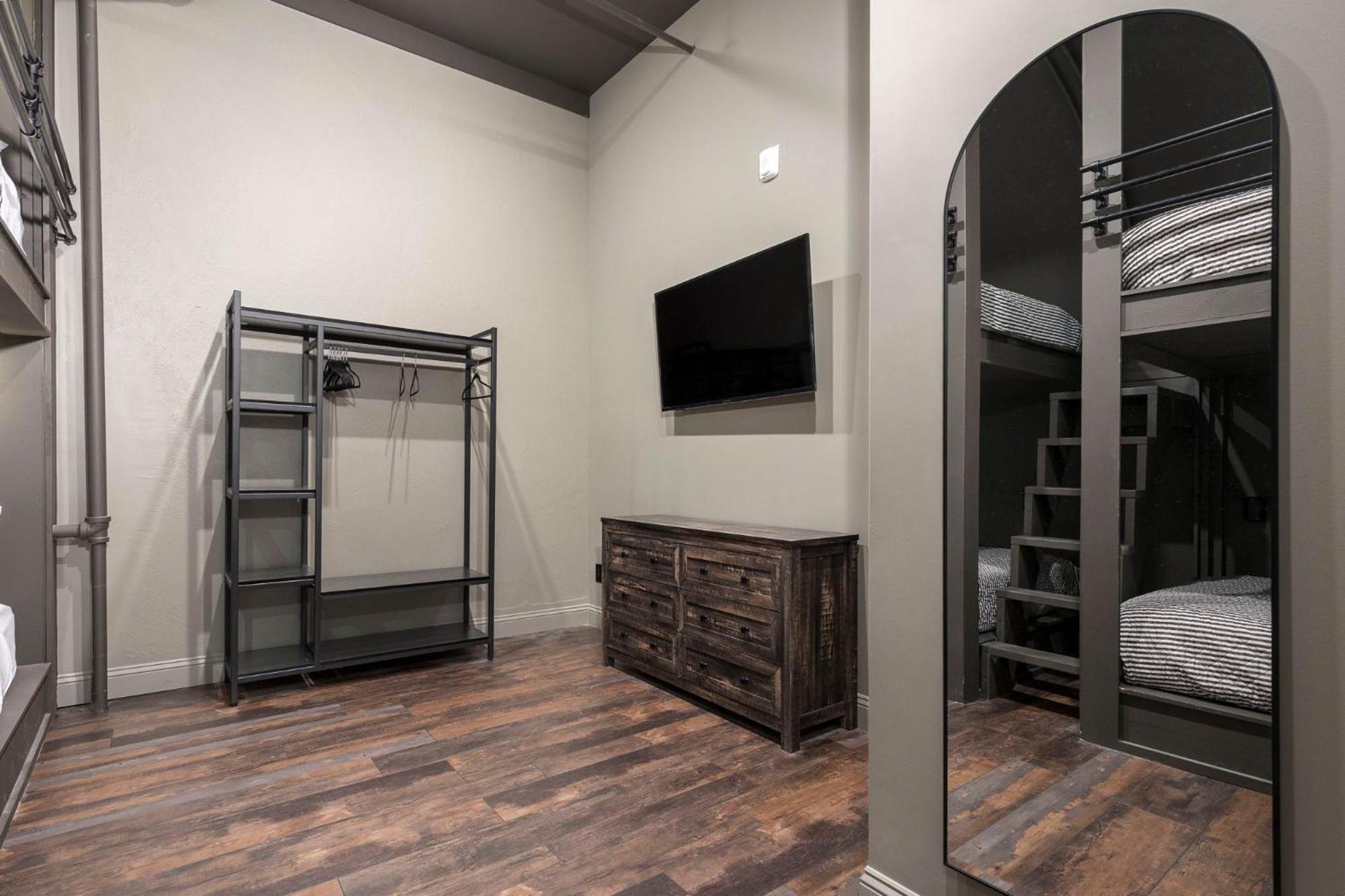 Penthouse Grand Executive