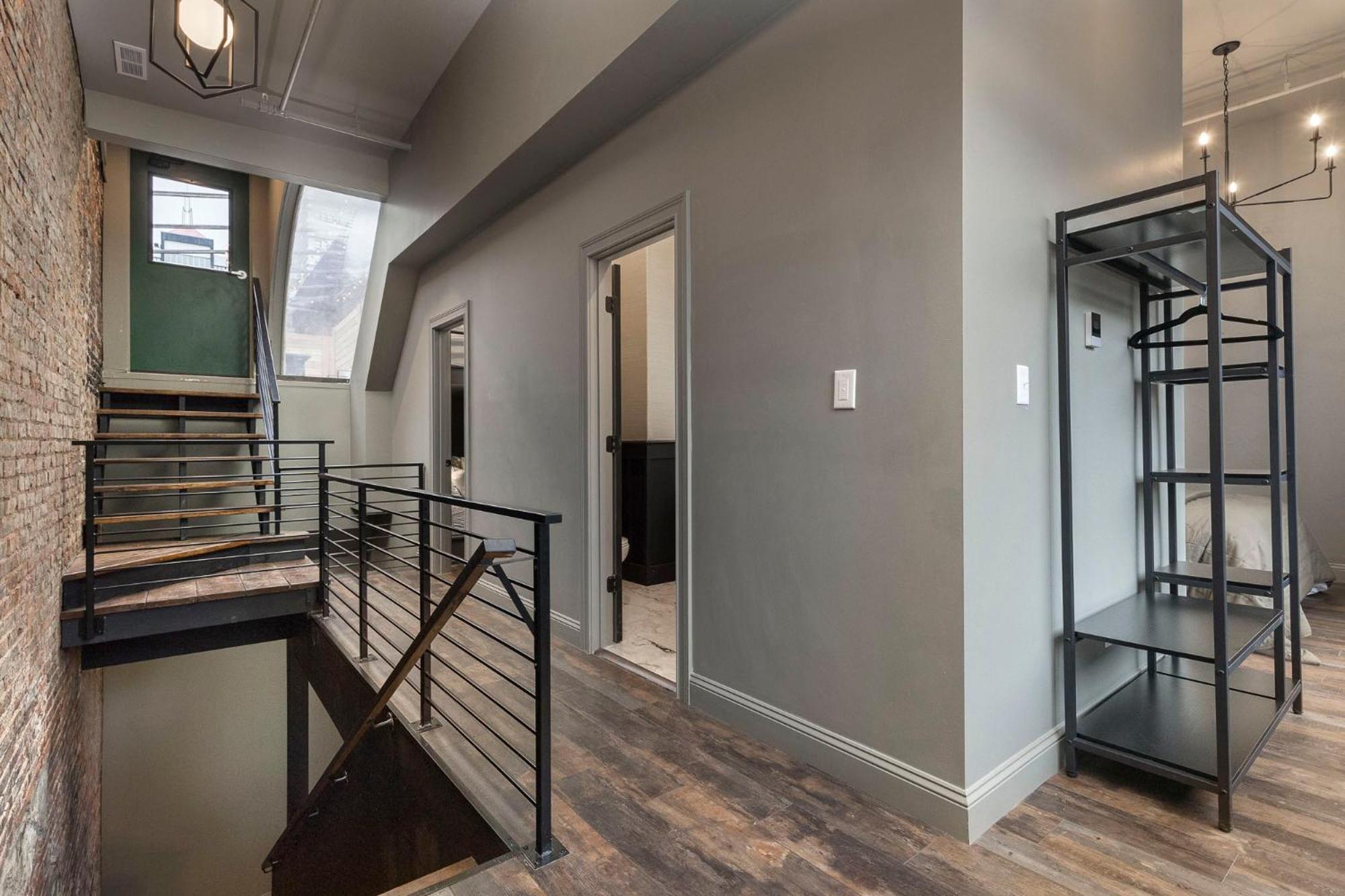Penthouse Grand Executive